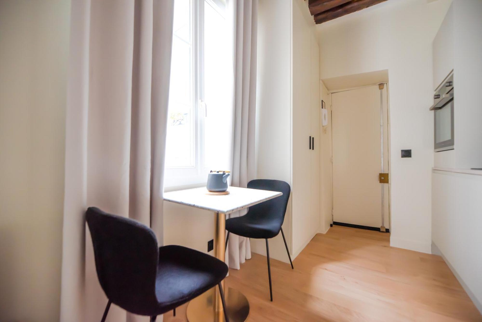 Cia - By Arc De Triomphe Apartment